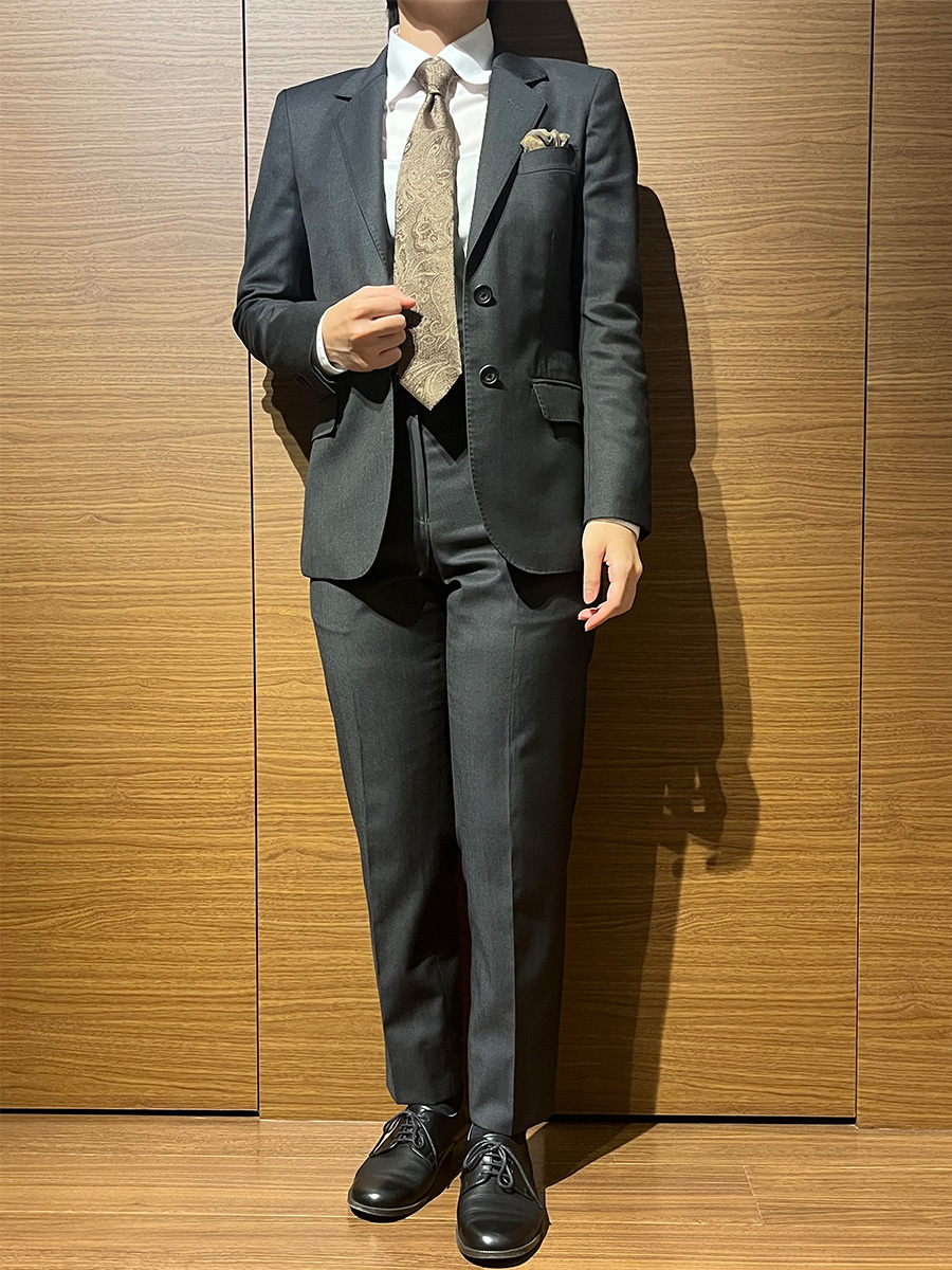 極美品✨極上イタリア製ダブルスーツセット✨ヴェルサーチネクタイ✨豪華ピンズ5点 極美品✨極上イタリア製ダブルスーツセット✨ヴェルサーチネクタイ